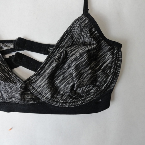 Intimately Free People Bra Underwire Black NWT - Picture 2 of 5